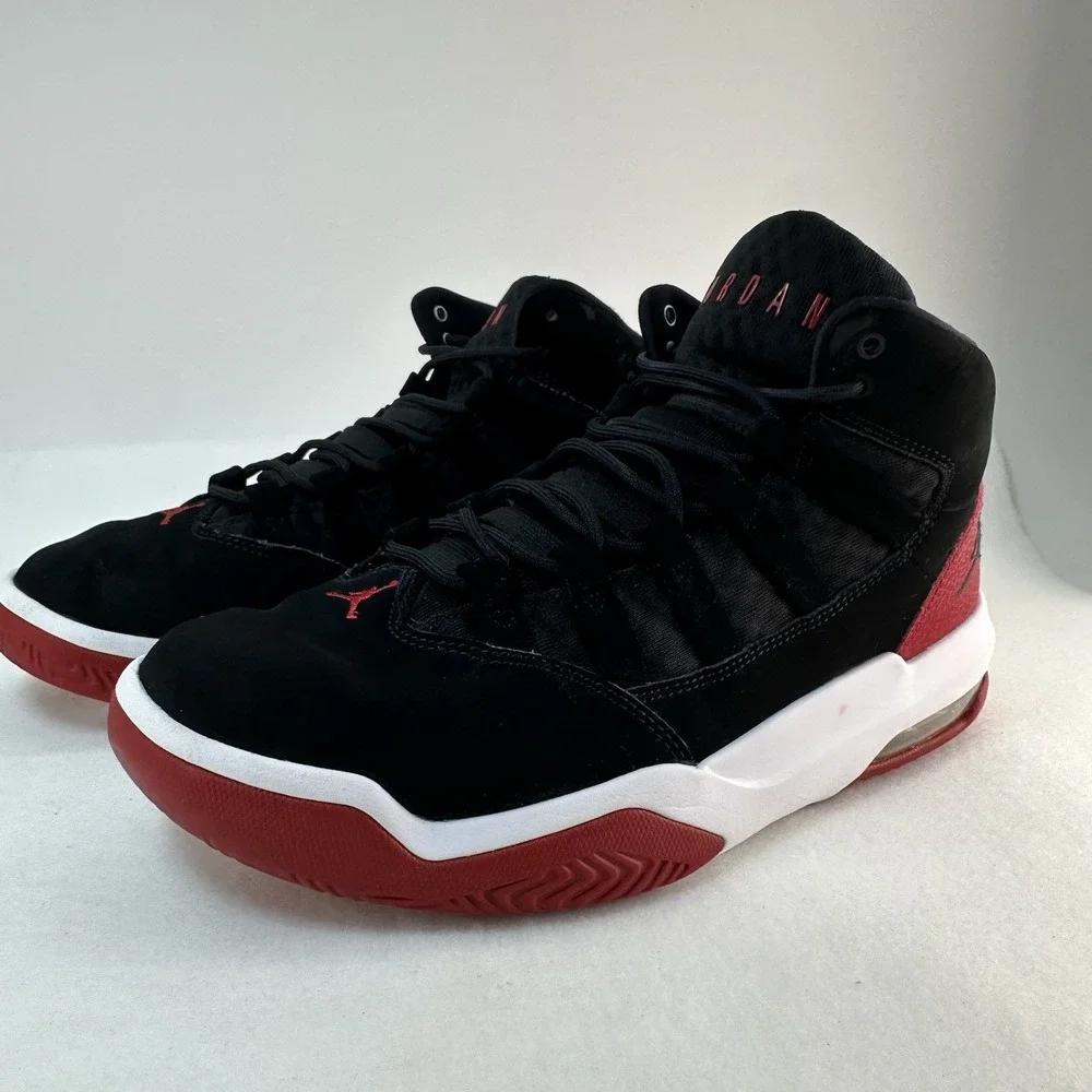 Jordan Max Aura AQ9084-023 Black Gym Red White Men's Size 9 Basketball Shoes